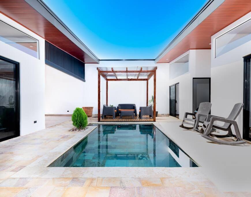 Casa Coral - Great Location - High Speed Internet Villa Uvita Bagian luar foto