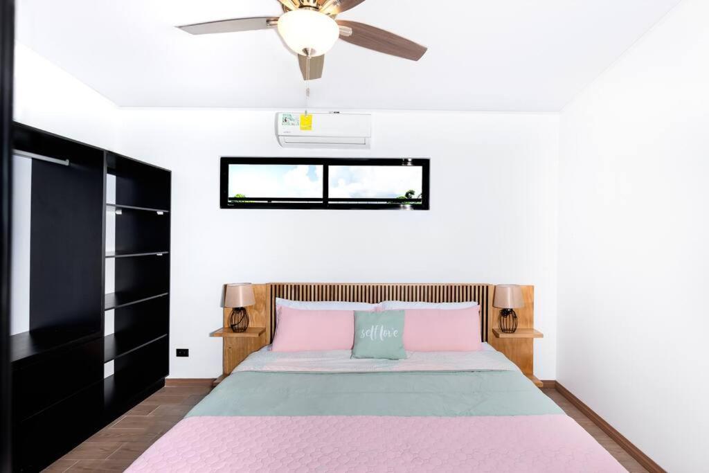 Casa Coral - Great Location - High Speed Internet Villa Uvita Bagian luar foto