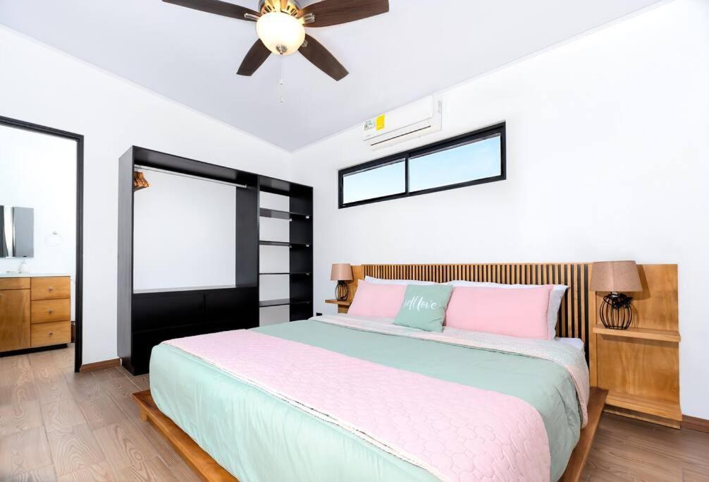 Casa Coral - Great Location - High Speed Internet Villa Uvita Bagian luar foto